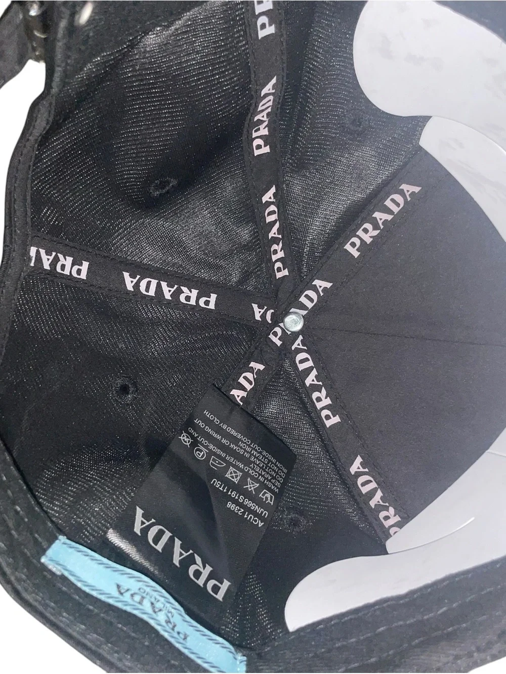Prada unisex baseball cap Black Embossed Triangle Logo Cap